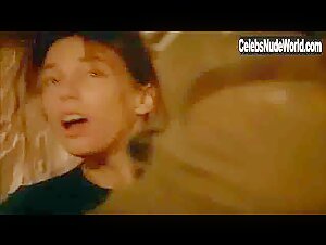 Jane Birkin nude, butt scene in Dust (1985) 2