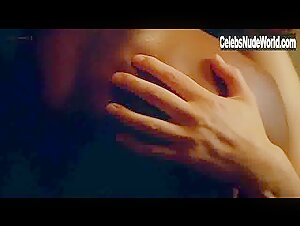 Jane Birkin nude, butt scene in Dust (1985) 7