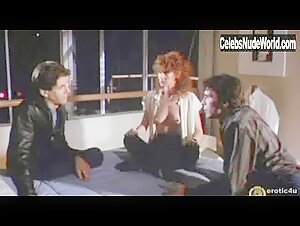 Jamie Rose in Heartbreakers (1984) 7