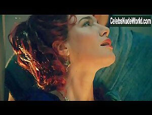 Jaime Murray in Spartacus: Gods of the Arena (series) (2011) 19