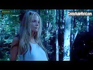 Jaime King in Happy Campers (2001)