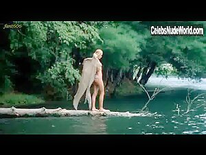 Jaime King Transparent Shirt , boobs in Happy Campers (2001) 4