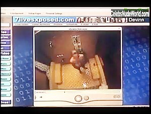 Jacy Andrews Shower , Blonde in 7 Lives Xposed (series) (2001) 5