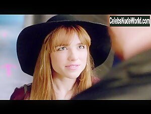 Jacqueline Byers in Roadies (series) (2016) 9