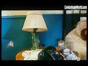 Izabella Jaspard in La revanche d'Emmanuelle (1993) 9
