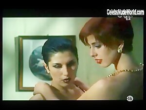 Izabella Jaspard High Heels , Lesbian in La revanche d'Emmanuelle (1993) 11