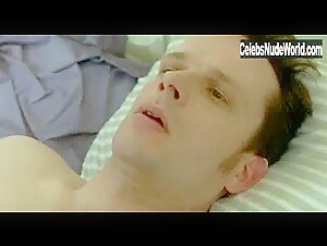 Isild Le Besco in Pas douce (2007) 12