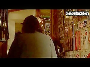 Isild Le Besco in Pas douce (2007) 4