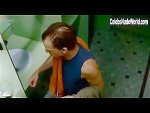 Isild Le Besco in Camping sauvage (2005) 11