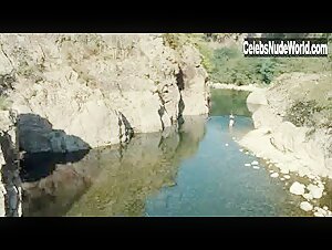 Isild Le Besco in Au fond des bois (2010) 18