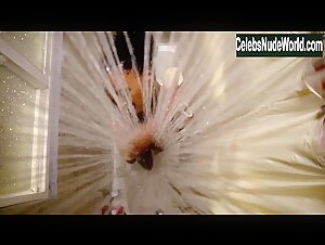 Isidora Goreshter Interracial , boobs in Shameless (series) (2011) 17