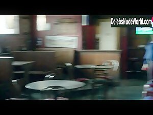 Isidora Goreshter Flasing , boobs in Shameless (series) (2011) 17