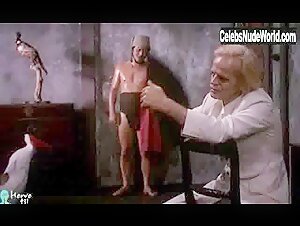 Isabelle Illiers Vinatage , Blowjob in Les fruits de la passion (1981) 3