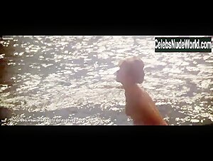 Isabelle Huppert in Heaven's Gate (1980) 16