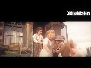Isabelle Huppert Flashing , boobs in Heaven's Gate (1980) 16