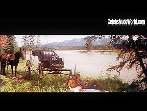 Isabelle Huppert Public Nudity , Butt in Heaven's Gate (1980) 11