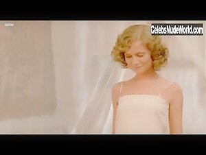 Isabelle Huppert in Coup de torchon (1981) 4