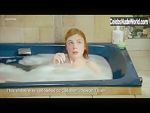Isabelle Carre in Je suis votre homme (2004) 20