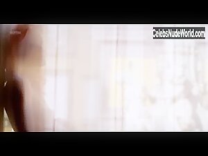 Isabella Ragonese in Il padre d'Italia (2017) 15