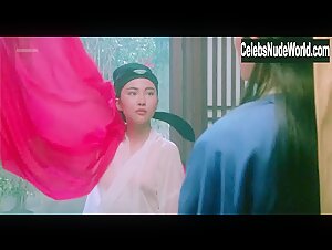 Isabella Chow in Yu pu tuan: Tou qing bao jian (1991) 10