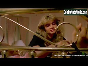 Irene Miracle in Puppetmaster (1989) 17