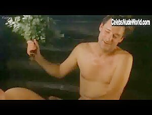 Irene Jacob in History Is Made at Night (1999) 3