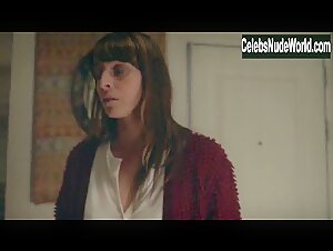 Ingrid Rubio in Pulsaciones (series) (2016) 1