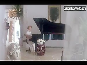 Inge Maria Granzow in Premiers desirs (1984) 1