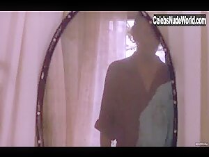 Inge Maria Granzow Gets Dressed , boobs in Premiers desirs (1984) 19