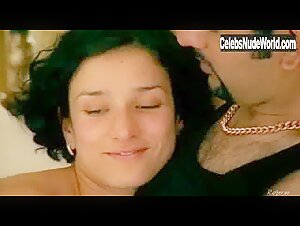 Indira Varma Flashing , boobs in The Canterbury Tales (series) (2003) 7