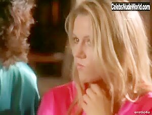 Inari Vachs boobs , Flashing in Sex Court: The Movie (2001) 13