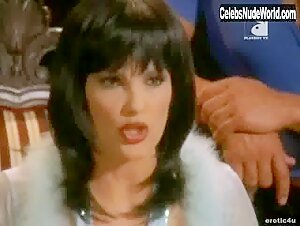Inari Vachs boobs , Flashing in Sex Court: The Movie (2001) 17