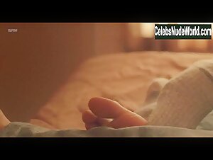 Imogen Poots in Mobile Homes (2017) 3