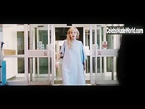 Imogen Poots in A Long Way Down (2014) 3