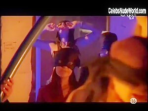 Illona Blindfold , Fetish in Etranges exhibitions (2002) 16