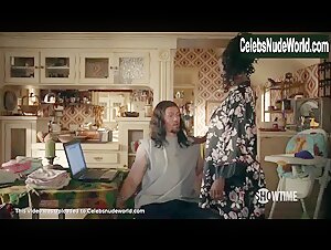 Ileana Huxley in Shameless (series) (2011) 8