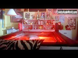 Hope Marie Carlton in A Nightmare on Elm Street 4: The Dream Master (1988) 20