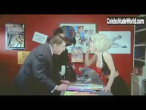 Jeanette Swensson in Tandlaege pa sengekanten (1971) 13