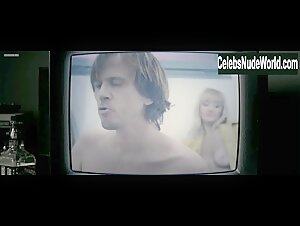 Jelena Gavrilovic in Srpski film (2010) 10