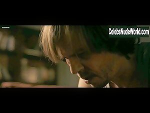 Jelena Gavrilovic in Srpski film (2010) 8