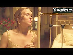 Jemima West Flasing boobs , Costume in Maison close (series) (2010) 4