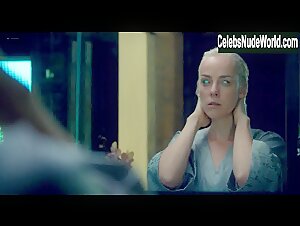 Jena Malone in Too Old to Die Young (series) (2019) 3