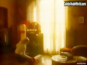 Jenna Bodnar Hairy Pussy , Explicit in Affair (1995) 19