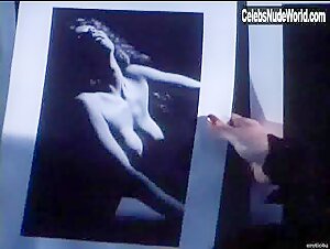 Jenna Bodnar in Huntress: Spirit of the Night (1995) 6