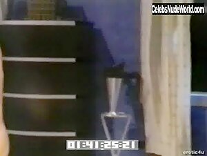 Jenna Bodnar in Sex Files: Pleasureville (2000) 18