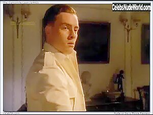 Jennifer Ehle boobs , Blonde in Camomile Lawn (1992) 3
