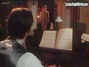 Jennifer Inch Explicit , boobs in Lady Libertine (1984)