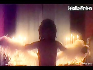 Jennifer Jones in Patrizia (1980) 3