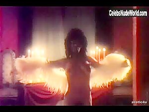 Jennifer Jones in Patrizia (1980) 5