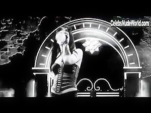 Jessica Alba in Sin City: A Dame to Kill For (2014) 3